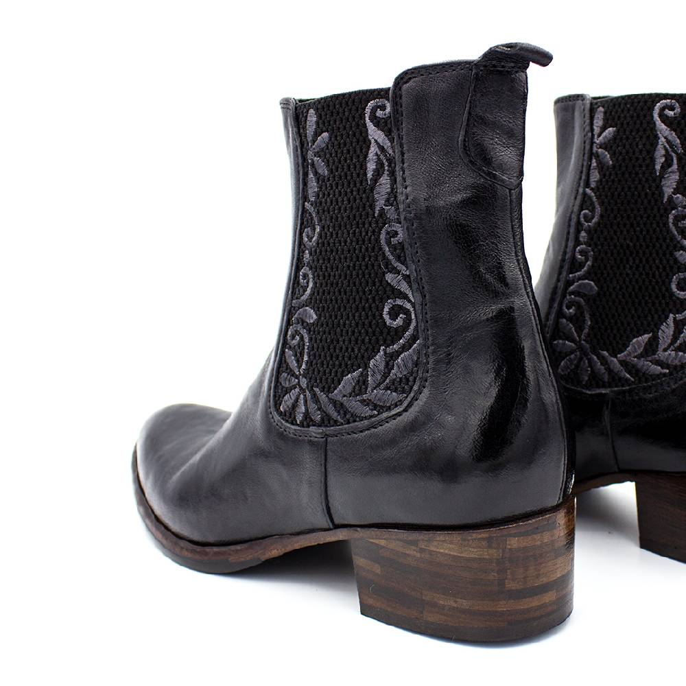 King Tartufoli EMBROIDERED ANKLE BOOT Affare Del Giorno