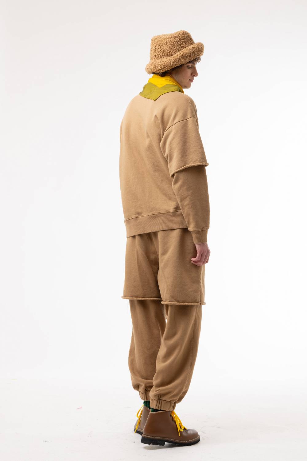Lc23 Double Pants Camel Super Saving Price