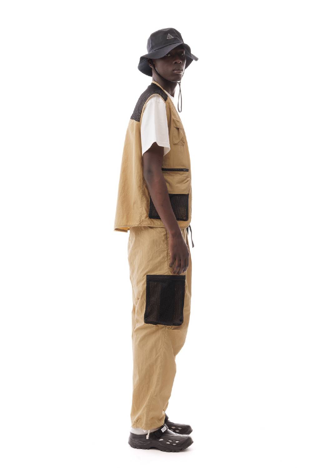Lc23 Nylon Multipocket Vest Camel Offerte esclusive