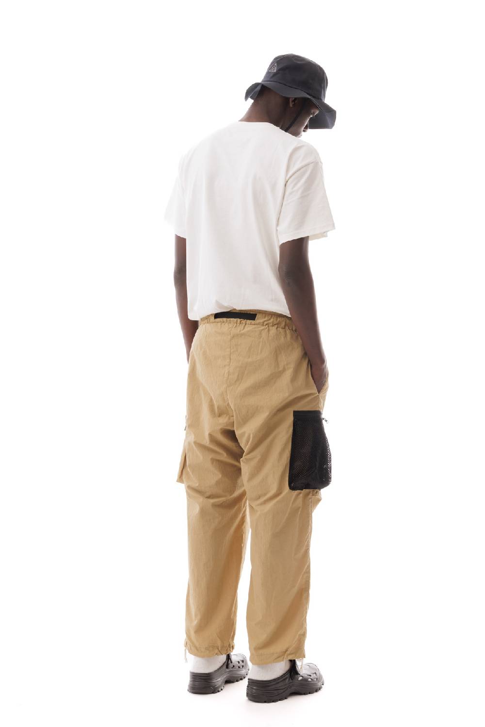 Lc23 Nylon Cargo Pants Camel Offerte giornaliere