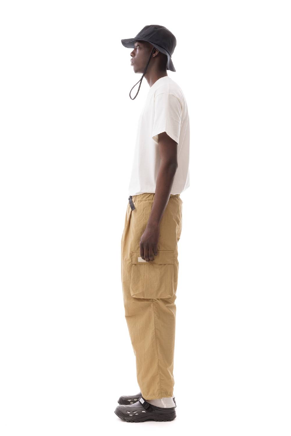 Lc23 Nylon Cargo Pants Camel Offerte giornaliere