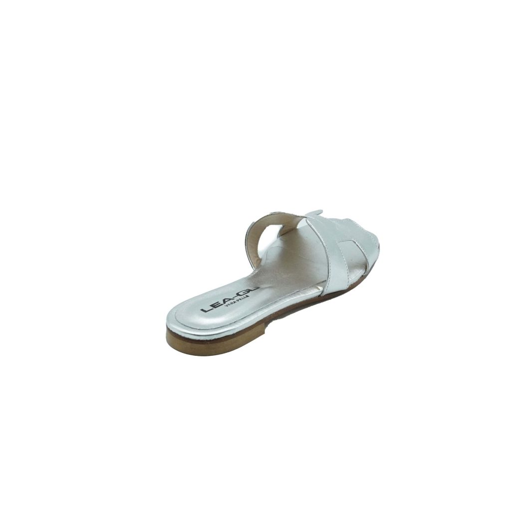 Lea Gu ciabattina in nappa laminata, fascia frontale, punta quadrata, tacco 10mm Nuova