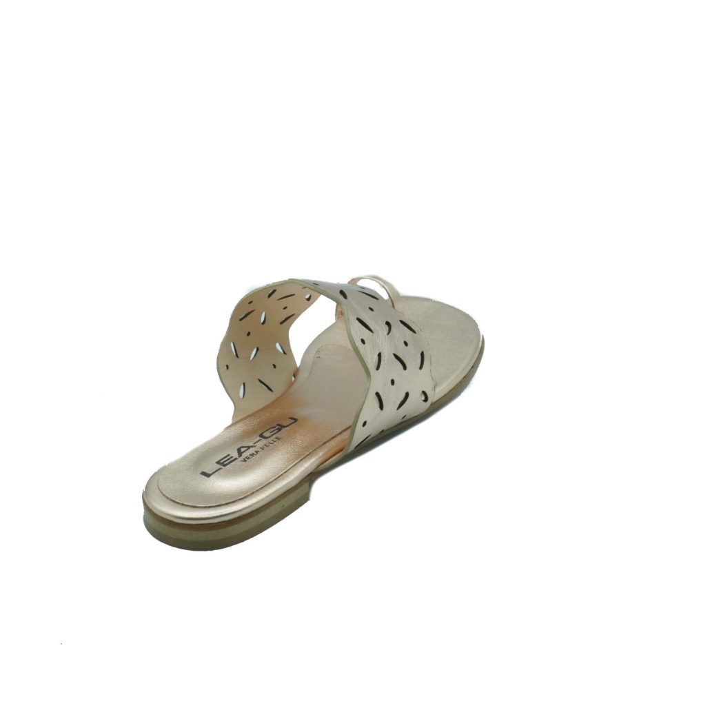 Lea Gu ciabattina infradito in nappa laminata, fascia frontale, tacco 10mm Spedizione Gratuita