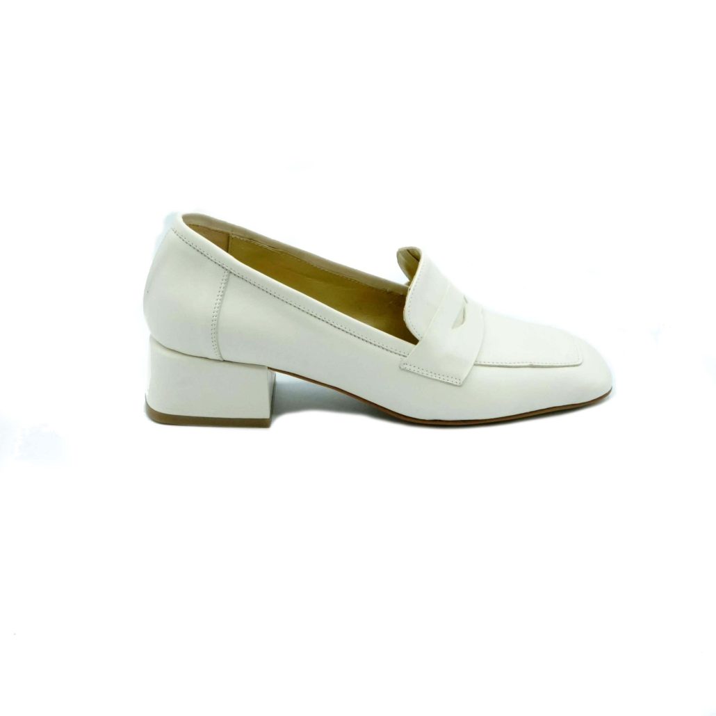 Lea Gu mocassino in nappa, punta quadrata, bocca di leone frontale, tacco 35mm Consegna Veloce