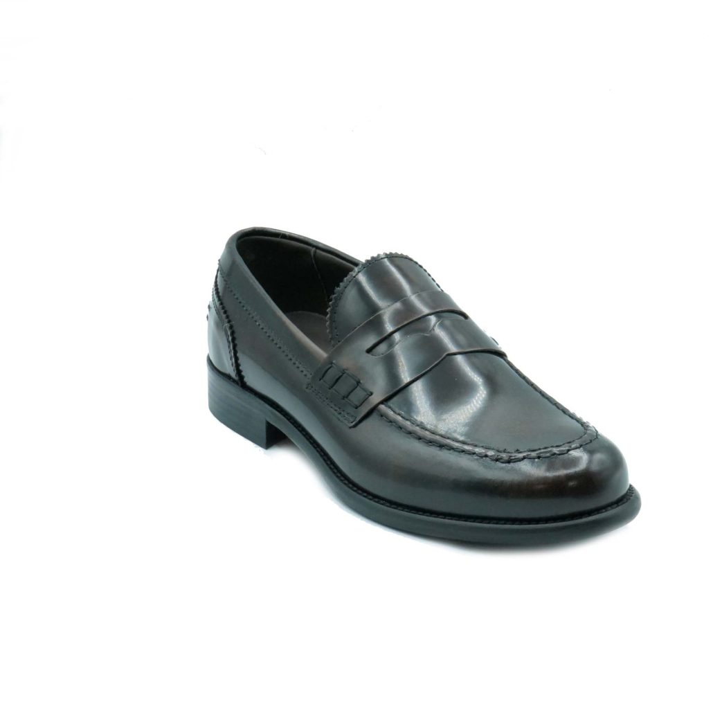 Lea Gu mocassino in vitello abrasivato, bocca di leone frontale, tacco 25mm Fino Al -60%