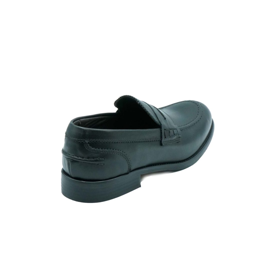 Lea Gu mocassino in vitello, bocca di leone frontale, tacco 25mm Prezzo Ridotto