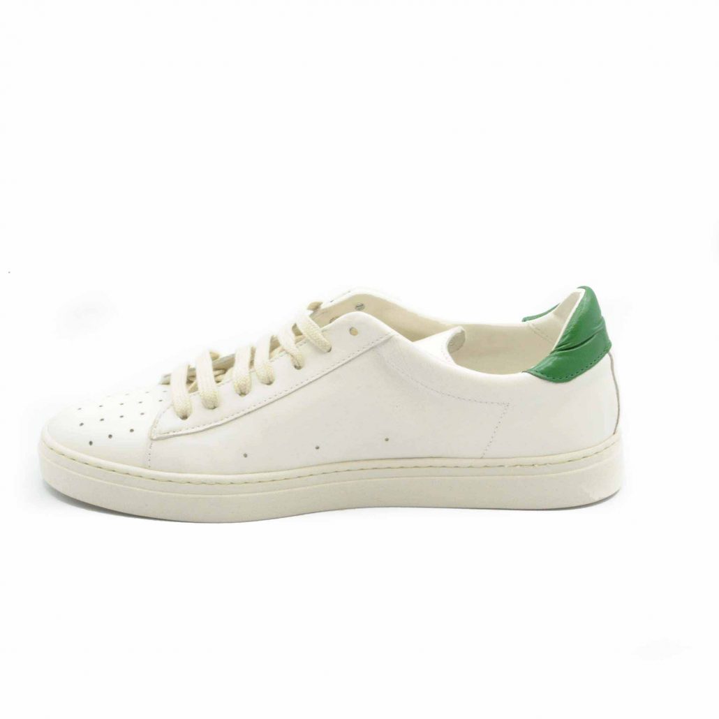 Lea Gu sneakers in nappa, punta traforata, tallone in contrasto verde, fondo gomma 25 mm Nuova