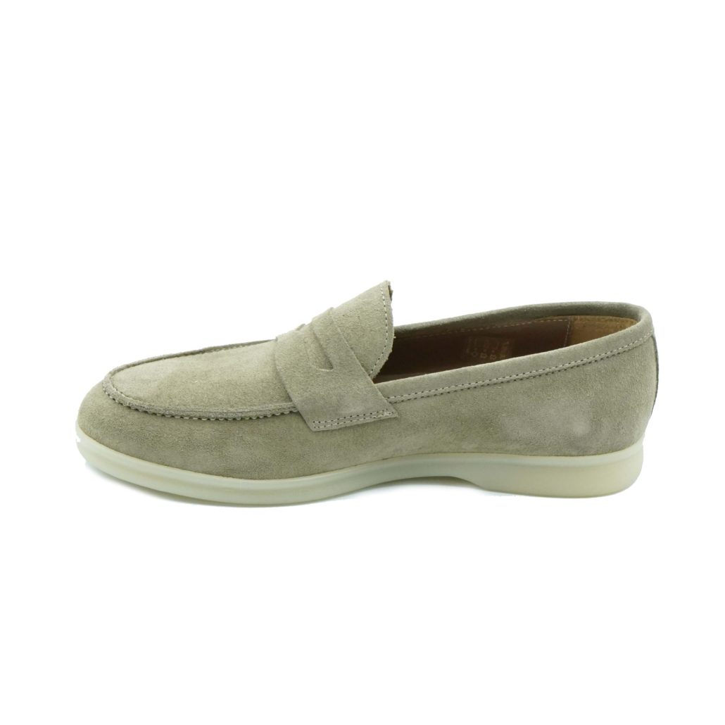 Lea Gu mocassino in camoscio, bocca di leone frontale, fondo gomma 20mm Soddisfazione Garantita
