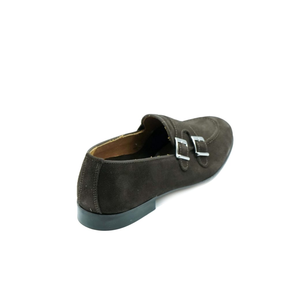 Lea Gu mocassino in camoscio, doppia fibbia frontale, tacco 20mm Acquista Ora
