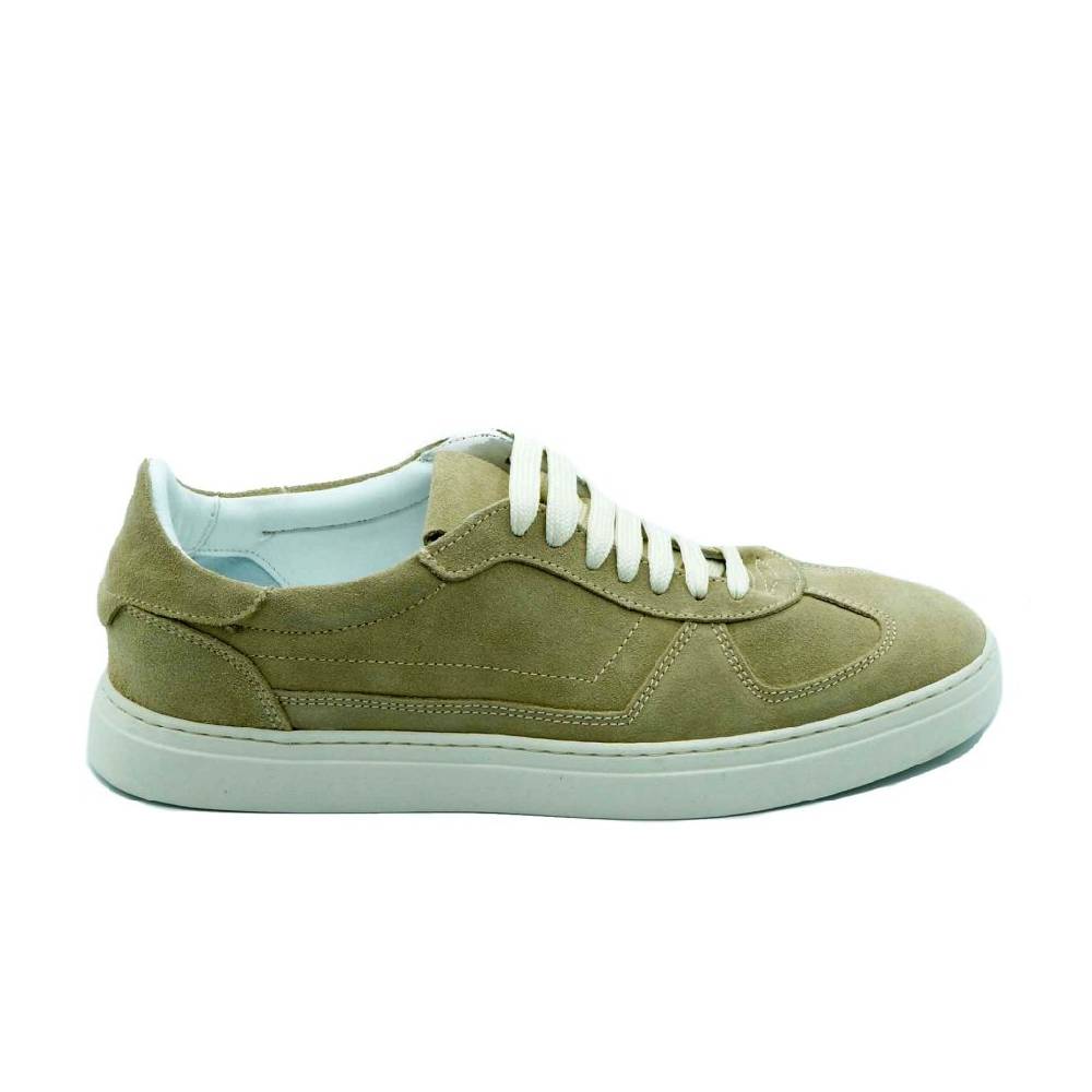 Lea Gu sneakers in camoscio, allacciatura frontale, fondo 30mm Saldi