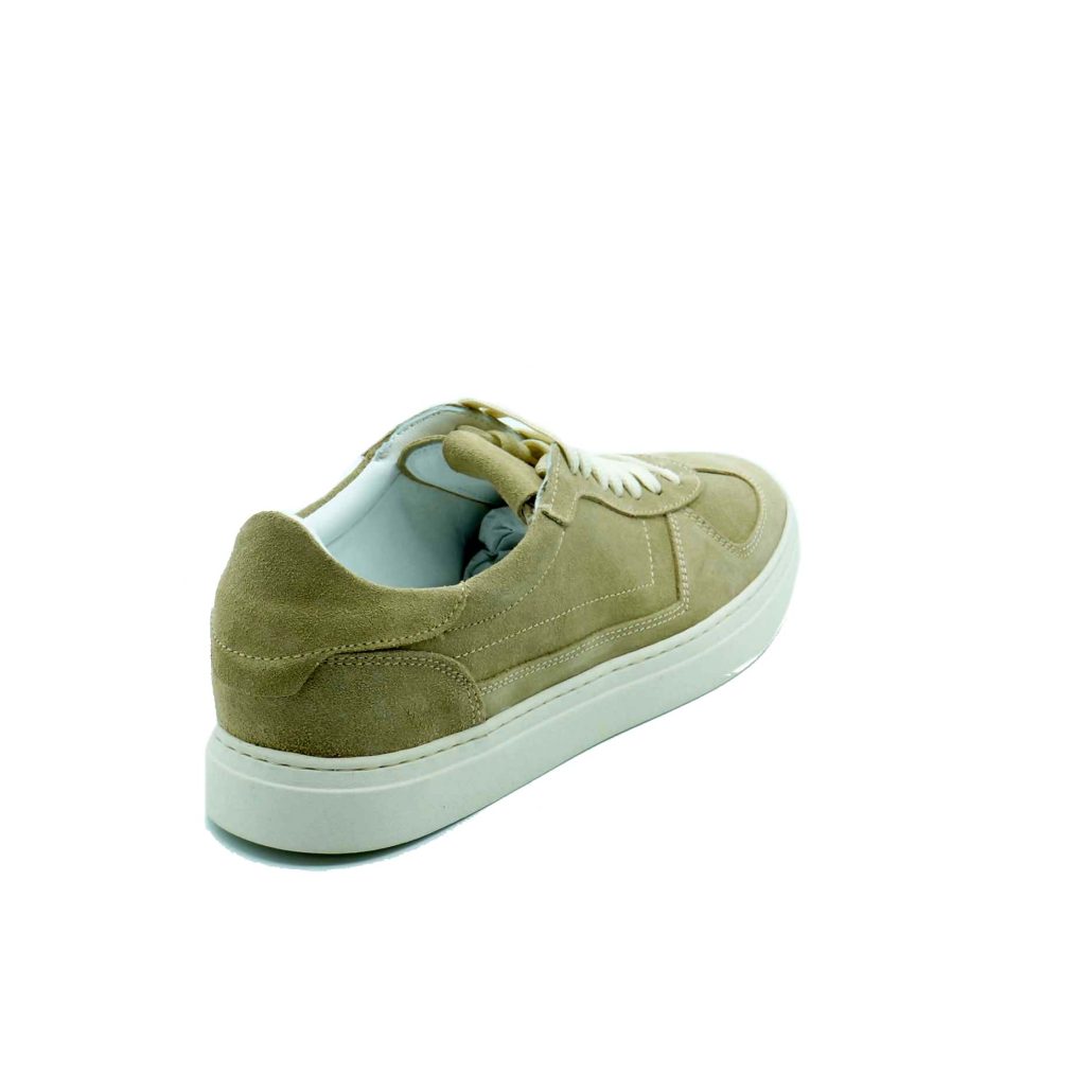 Lea Gu sneakers in camoscio, allacciatura frontale, fondo 30mm Saldi
