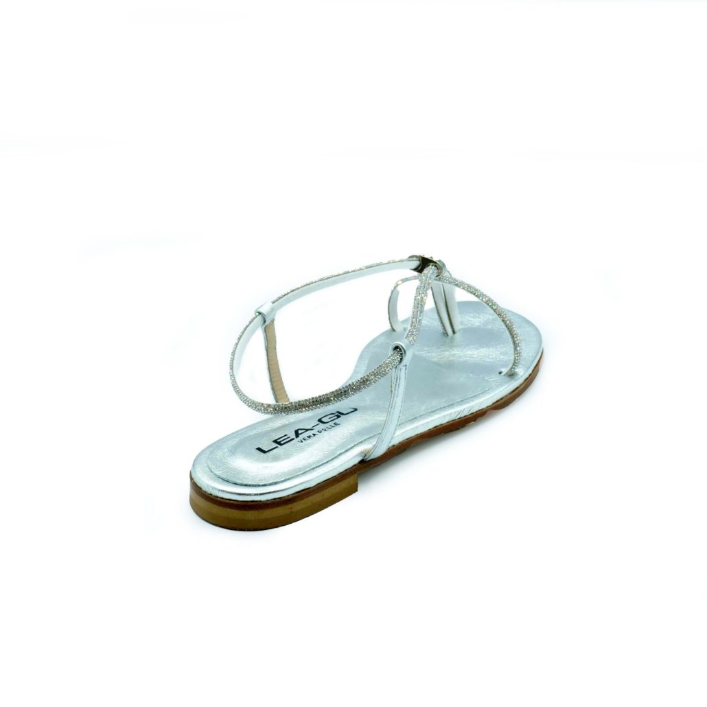 Lea Gu sandalo in nappa laminata, strass frontali, tacco 10mm Outlet