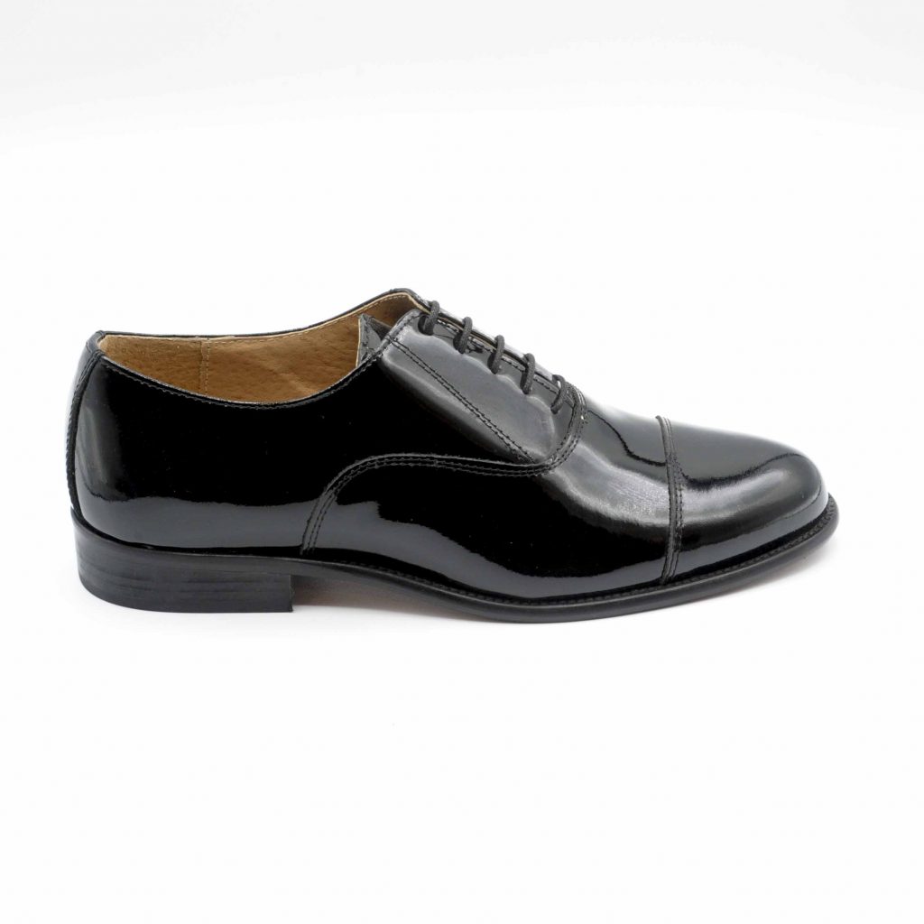 Lea Gu scarpa in vernice allacciatura frontale e taglio in punta, tacco 25 mm Promozione Limitata