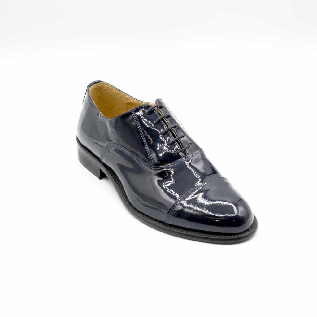 Lea Gu scarpa in vernice allacciatura frontale e taglio in punta, tacco 25 mm Promozione Limitata