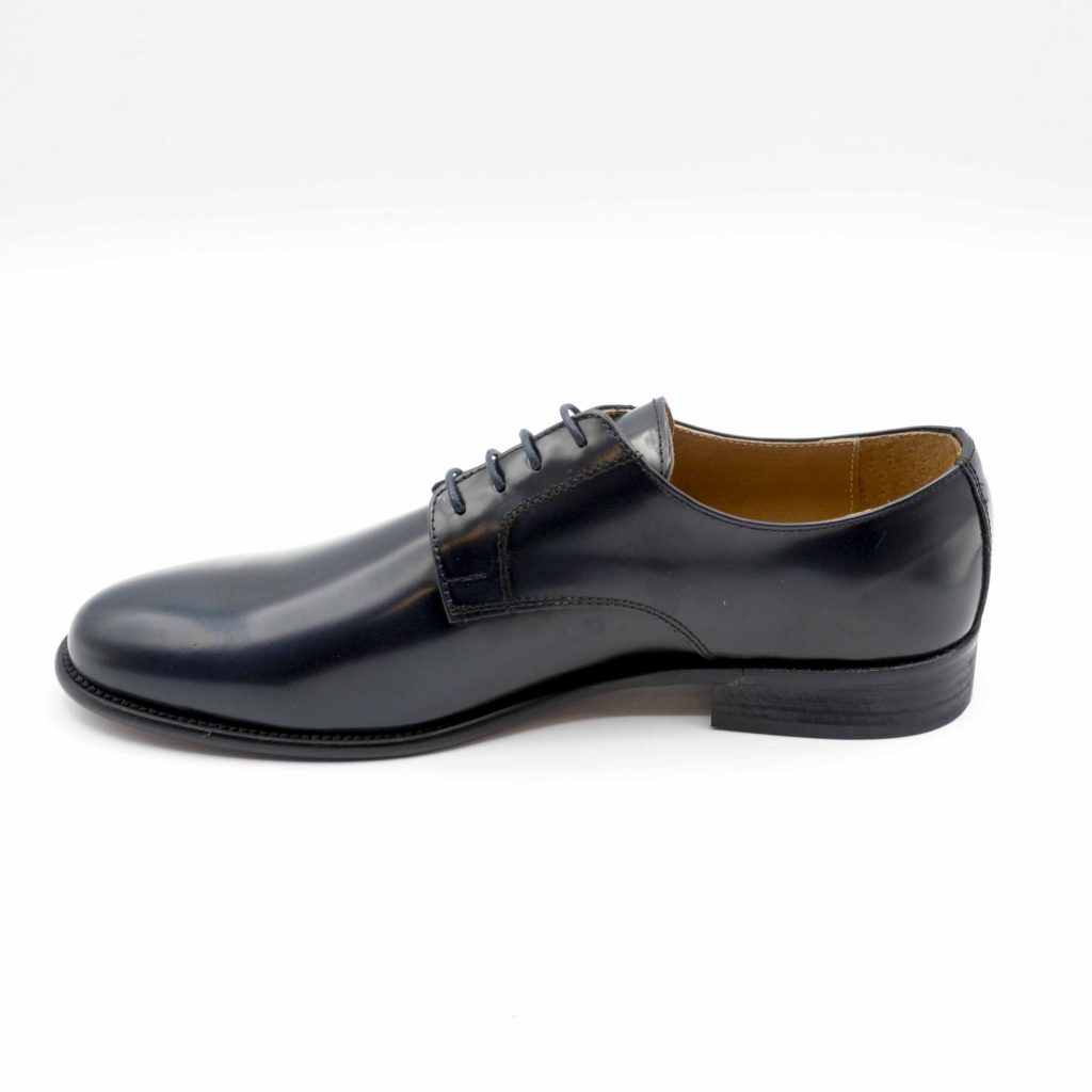 Lea Gu scarpa in vitello abrasivato con allacciatura frontale, tacco 25 mm Affare Del Giorno
