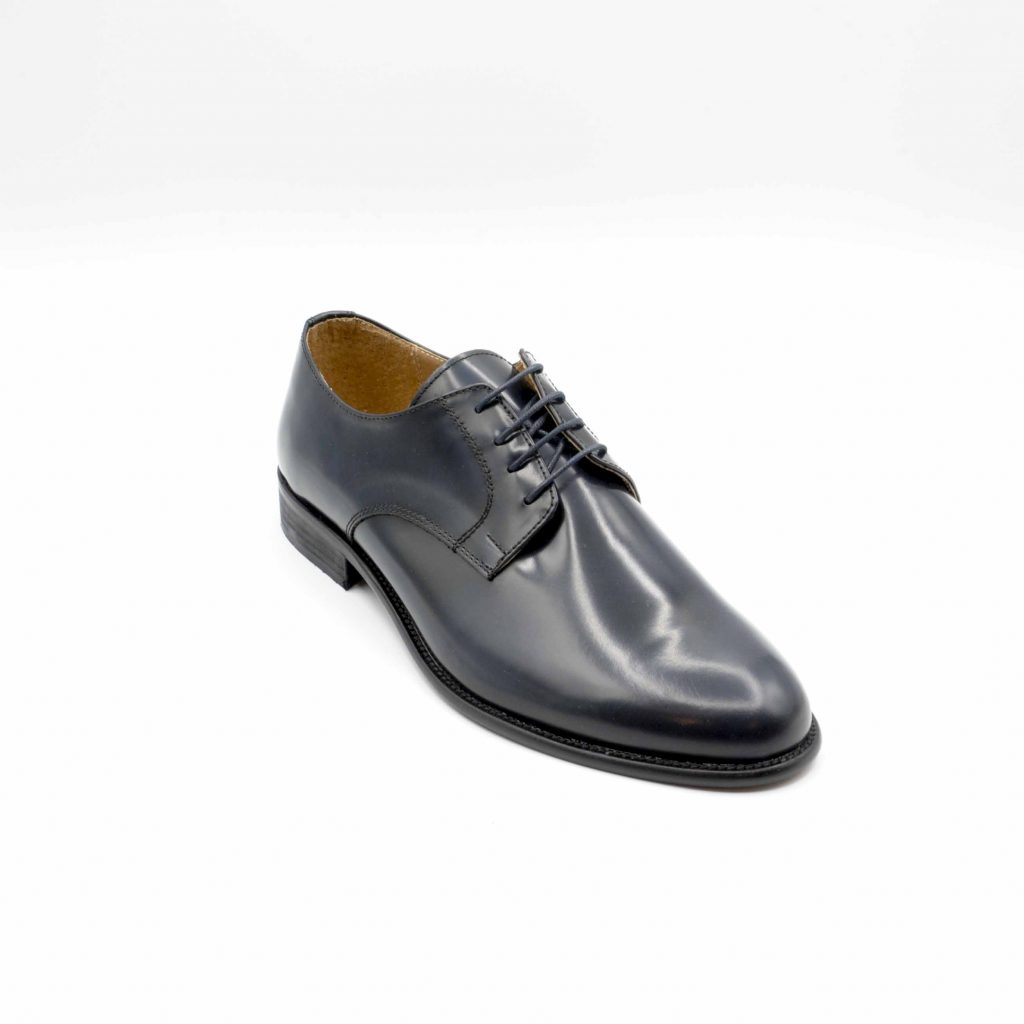 Lea Gu scarpa in vitello abrasivato con allacciatura frontale, tacco 25 mm Affare Del Giorno
