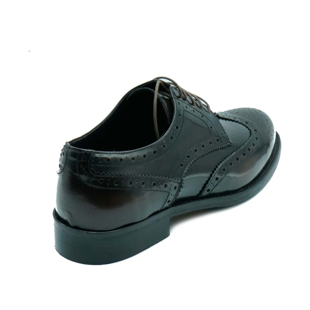 Lea Gu scarpa in vitello abrasivato, allacciatura frontale, lavorazione in punta, tacco 25mm Prezzo Ridotto