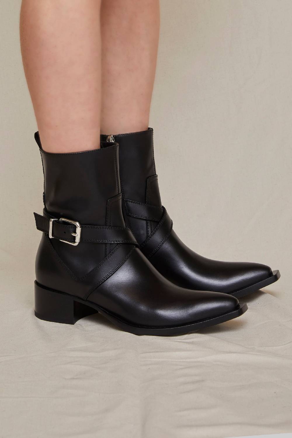 Kalliste K35 TEXAS BOOTS BLACK Offerta