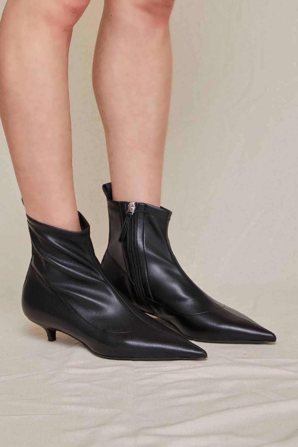 Kalliste K30 KITTEN HEEL BOOTS BLACK Online