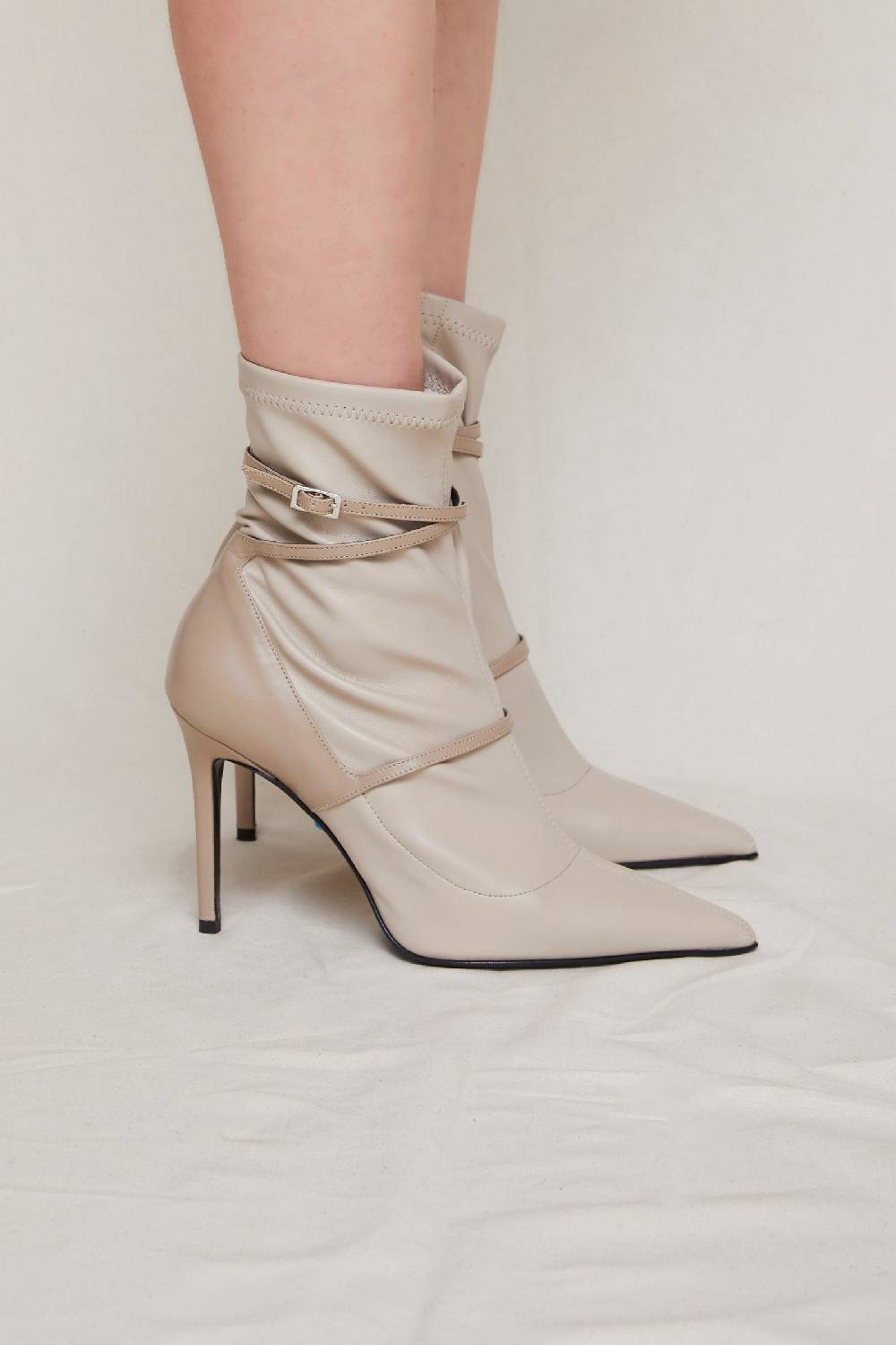 Kalliste K95 STRETCH ANKLE BOOTS OFF-WHITE Outlet