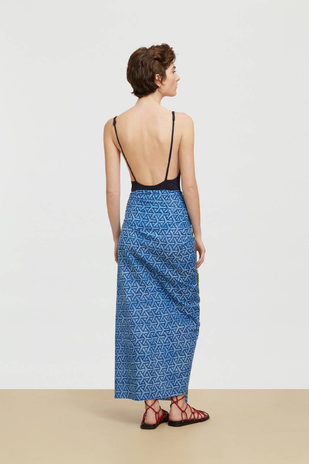 Lisa Corti pareo vienna blue cream Duty-free