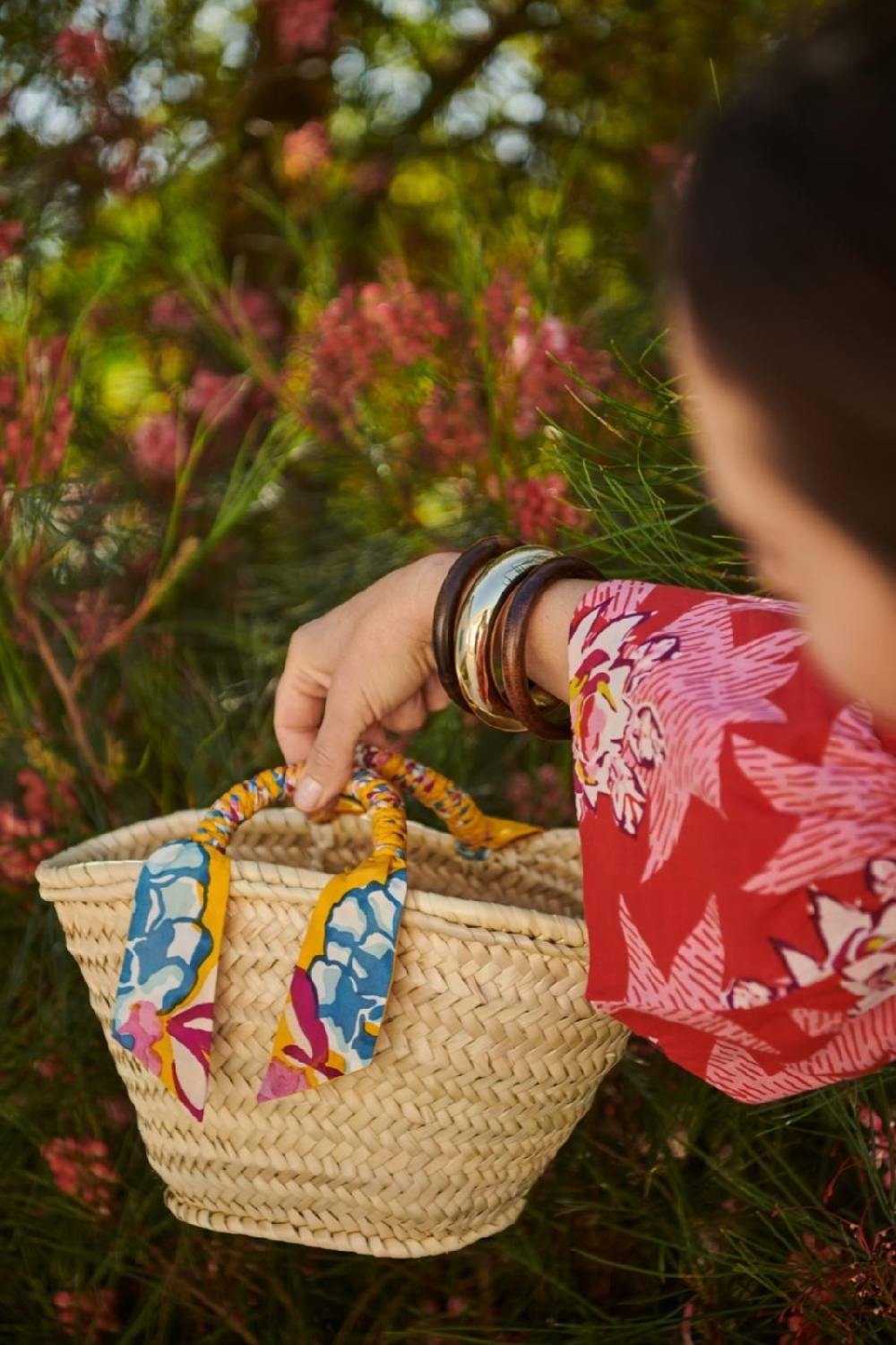 Lisa Corti borsa mercato in paglia oro rebecca de ravenel x lisa corti 50% di sconto per tempo limitato