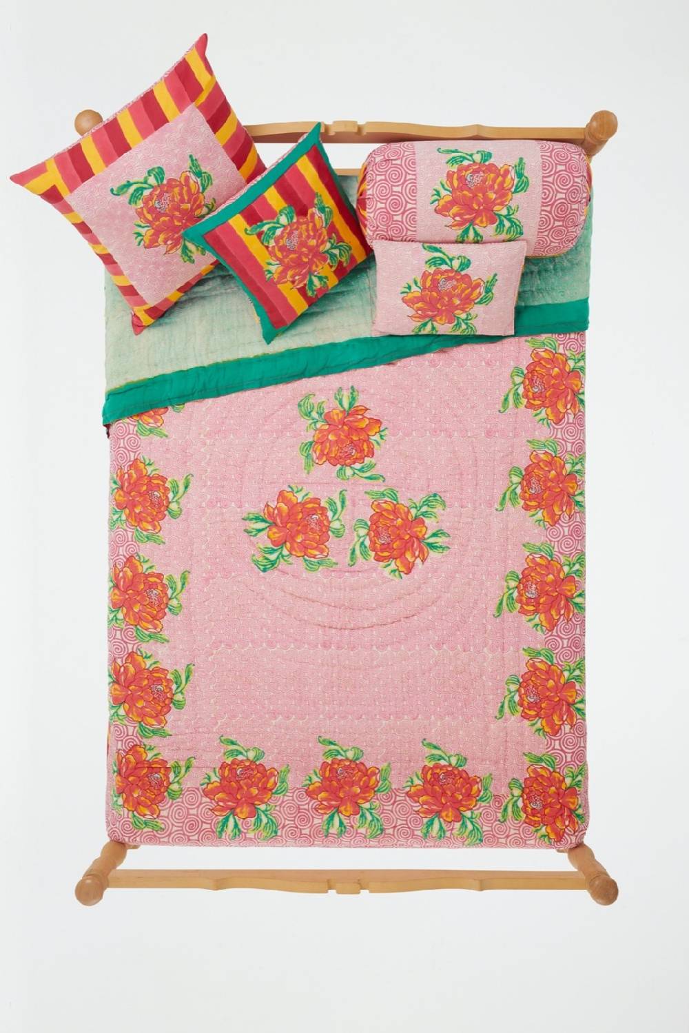 Lisa Corti trapunta reversibile 250x270cm camelia magenta pink Duty-free