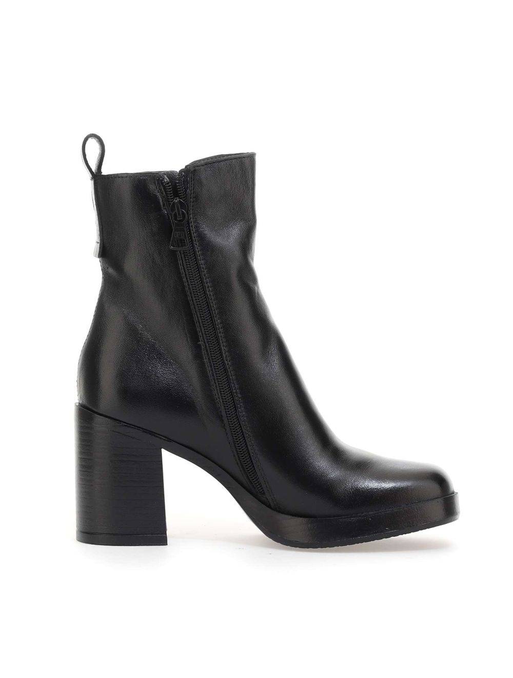 Mjus STIVALETTI MADDALENA Sconto