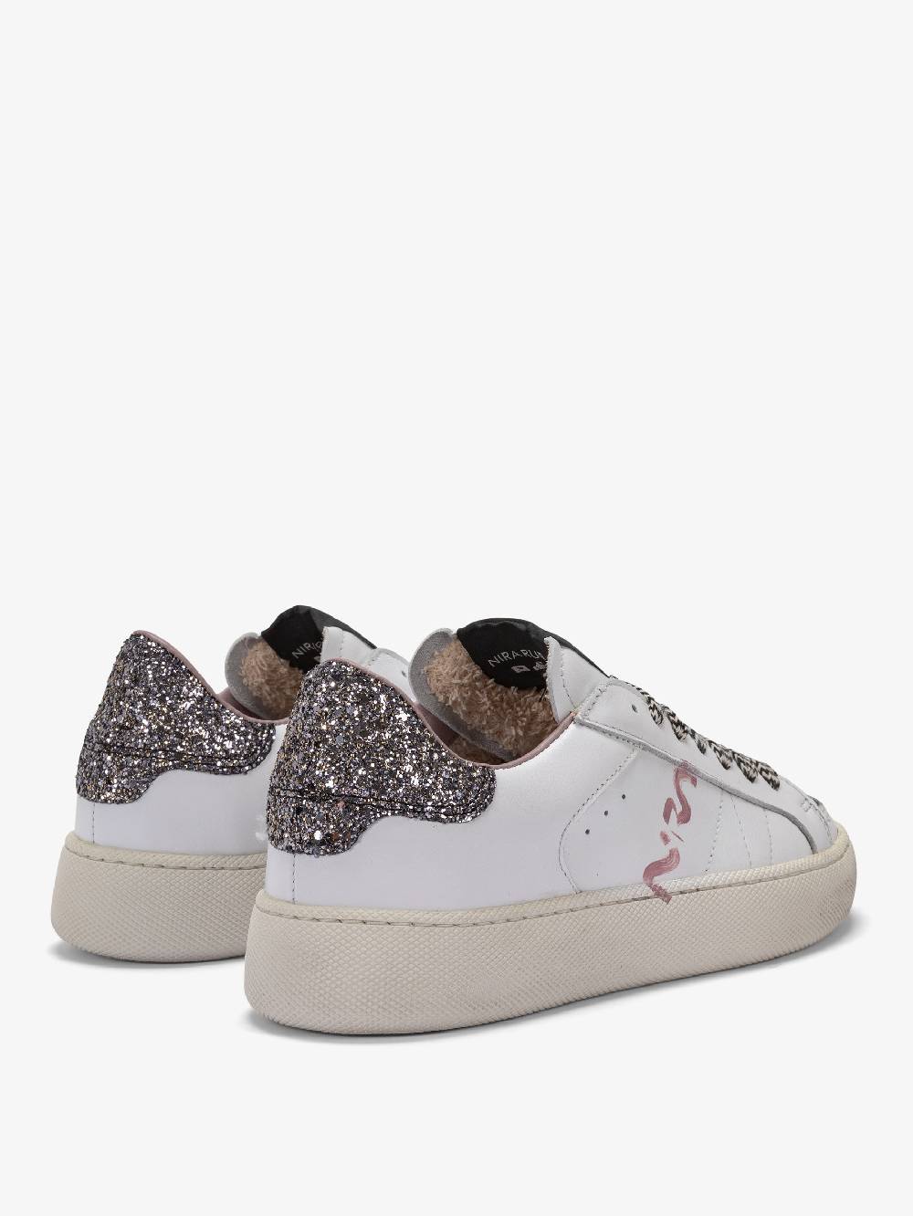 Nira Rubens BETA SHINE MOOVE-LOGO Offerte speciali