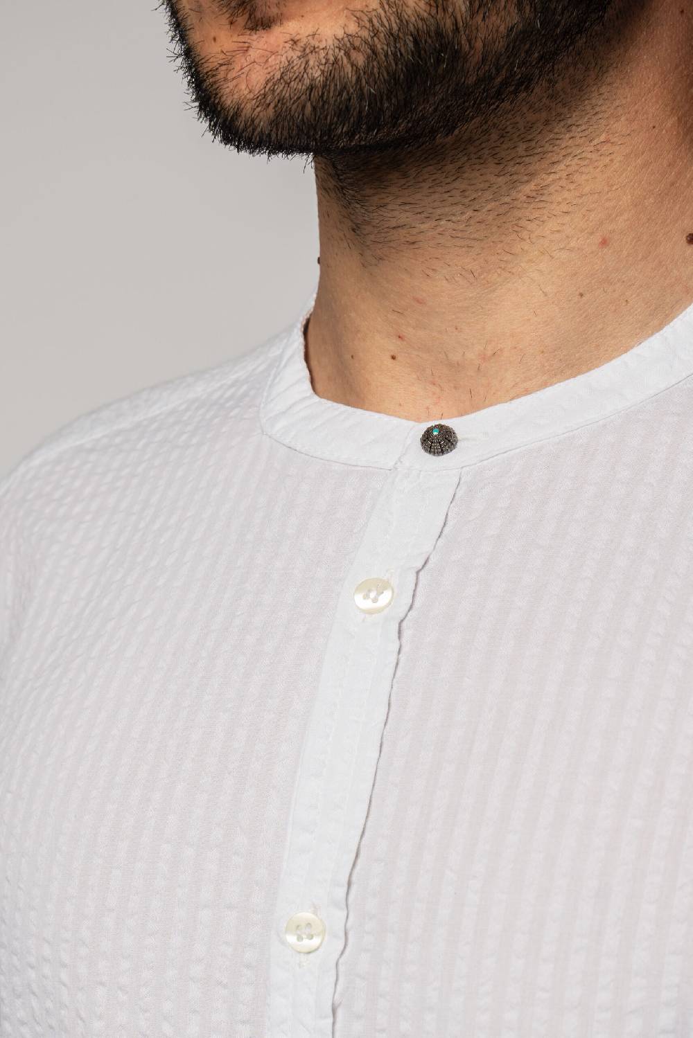 ﻿Officina 36 Camicia in seersucker rigato bianco Nuovo