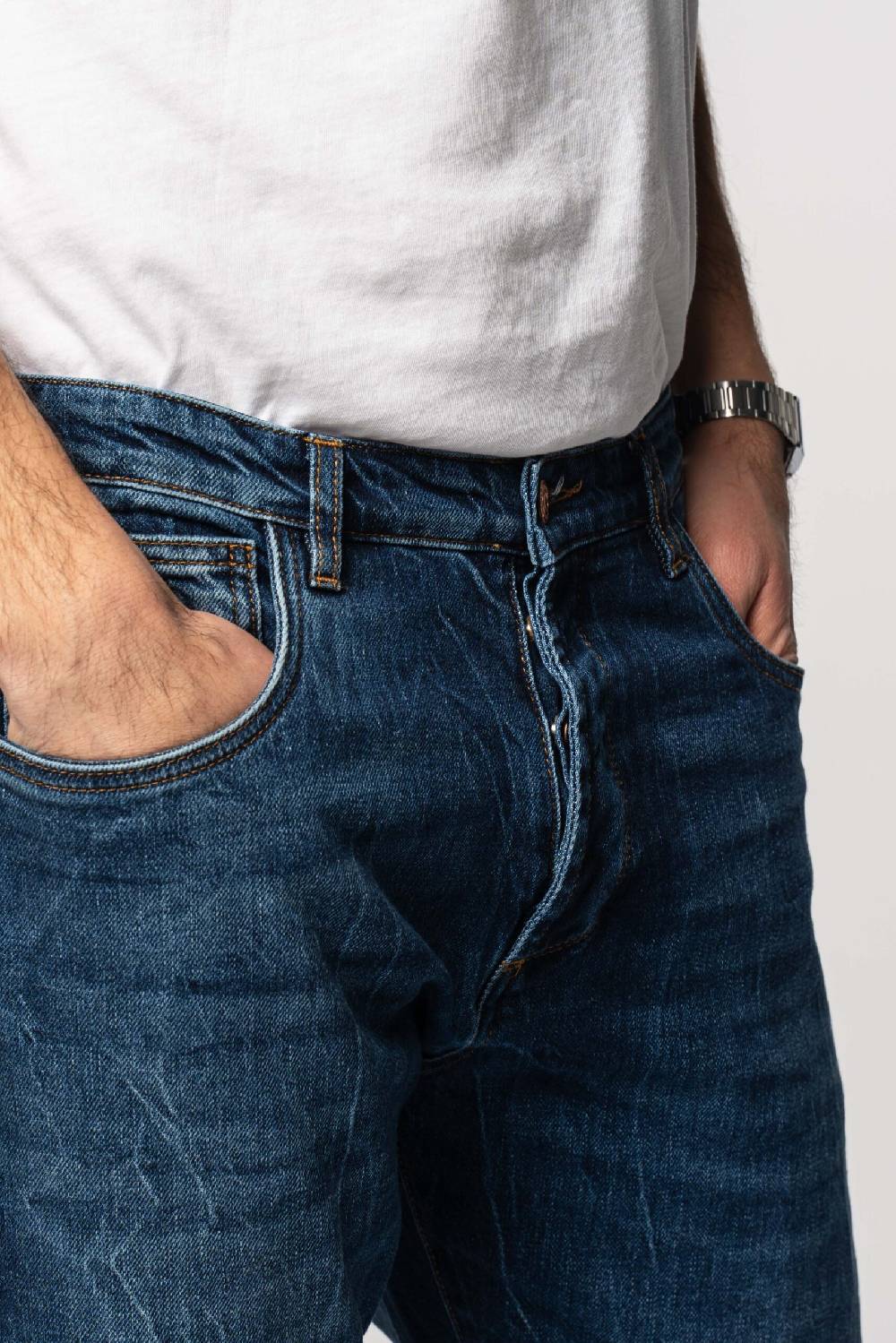 Officina 36 Jeans in denim blu con lavaggio medio Offerta San Valentino
