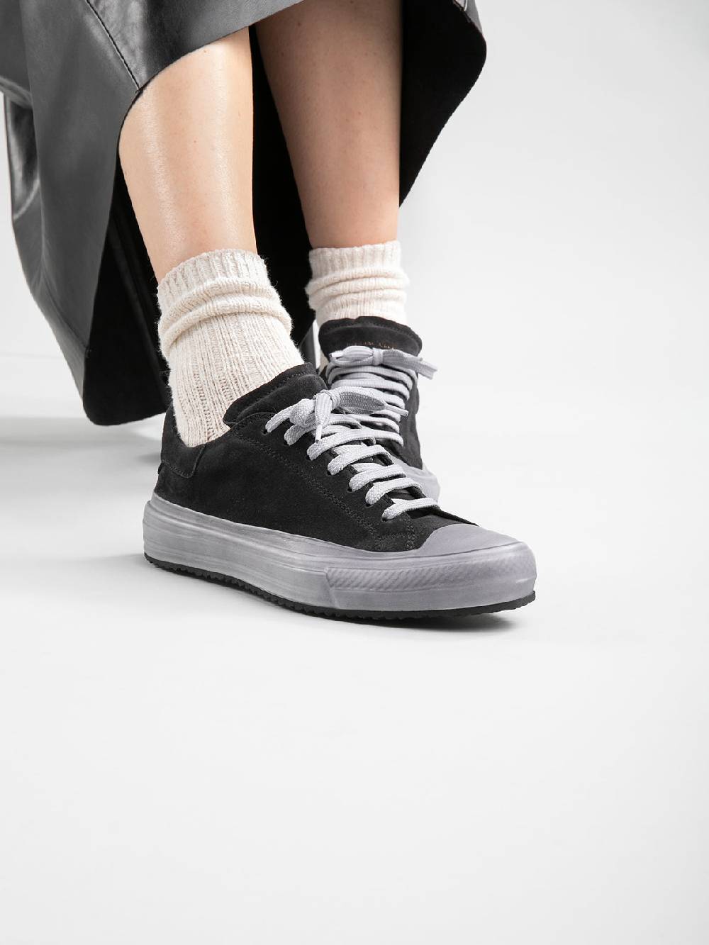 Officine Creative MES 105 Sneakers in Pelle Scamosciata Grigia Super sconto