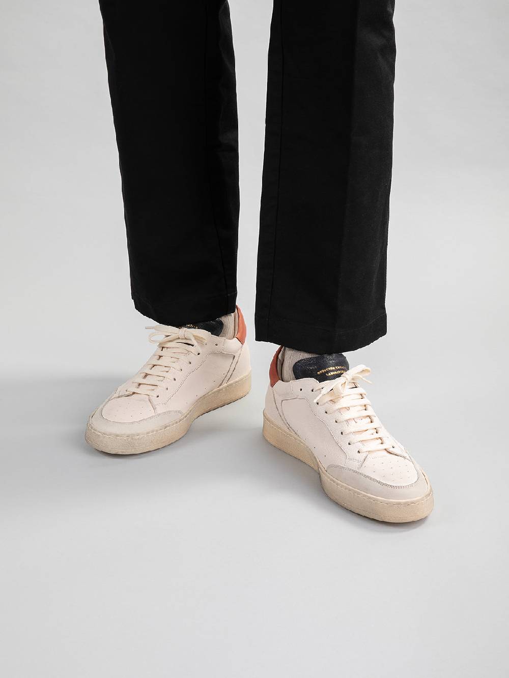 Officine Creative MAGIC 001 Sneakers in Pelle e Camoscio Bianco Offerte speciali