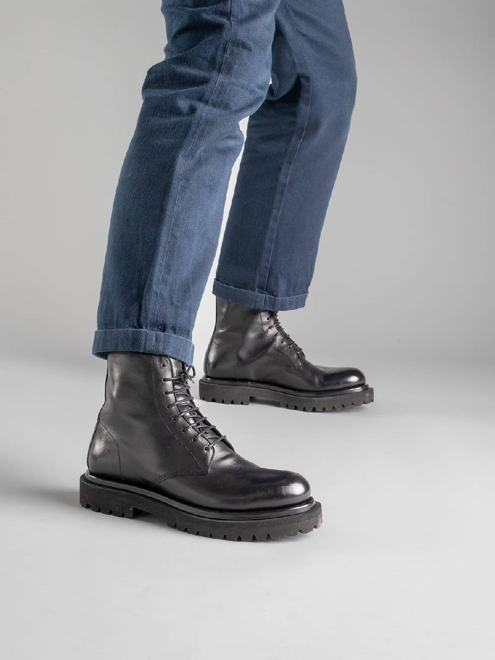 Officine Creative EVENTUAL 002 Stivaletti in Pelle Nera con allacciatura Fino al 65% di sconto