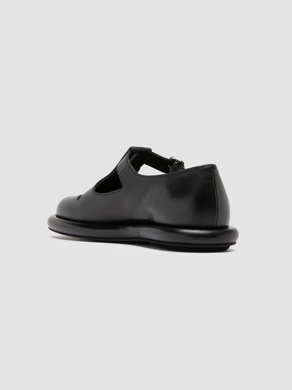 Officine Creative ESTENS 106 Scarpe Basse T-Bar in Pelle Nera Prezzo di fabbrica