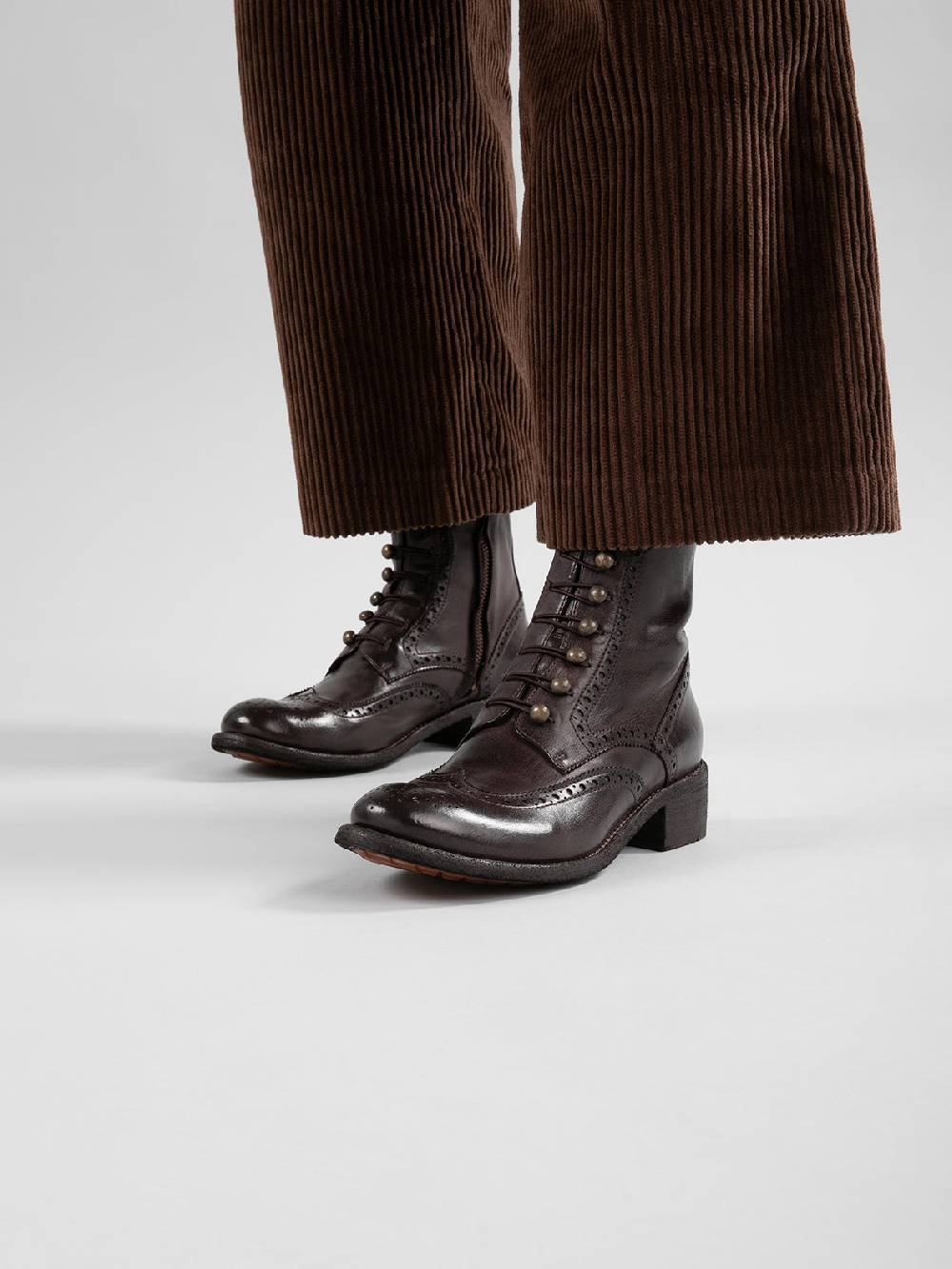 Officine Creative LISON 058 Stivali con Zip in Pelle Marrone Ultimi tre giorni