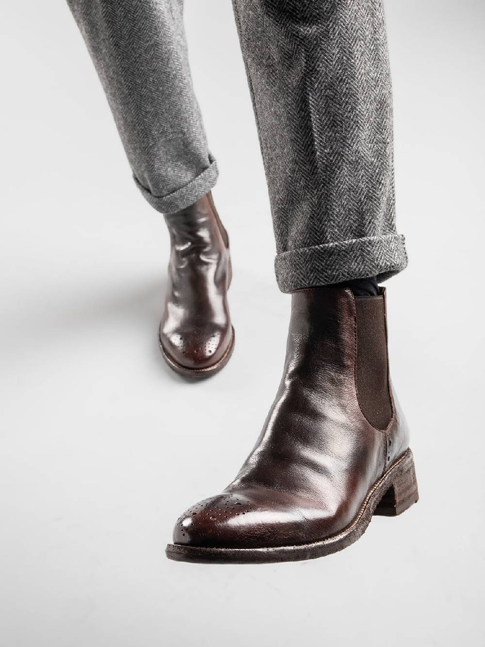 Officine Creative SELINE 002 Stivaletti Chelsea in Pelle Nera Promozione temporanea