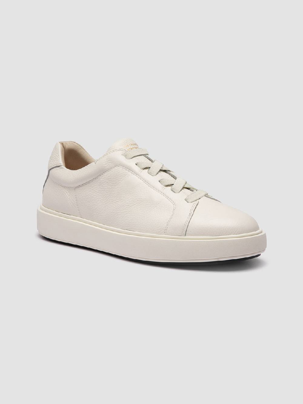 Officine Creative SLOUCH 001 Sneaker Basse in Pelle Bianca Qualità