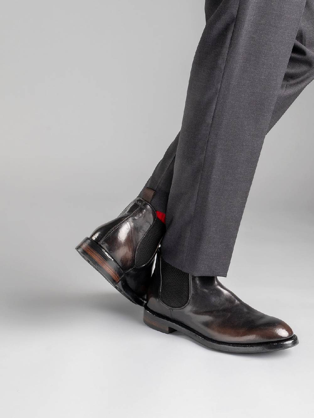 Officine Creative TEMPLE 008 Stivaletti Chelsea in Pelle Marrone Promozione Limitata