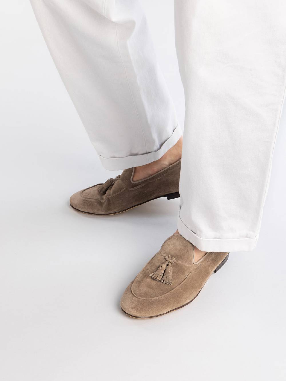 Officine Creative AIRTO 013 Mocassini con Nappine in Pelle Scamosciata Tortora Offerte