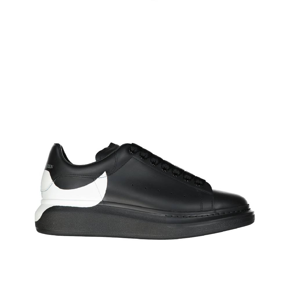 ALEXANDER MCQUEEN Sneakers Oversize in Pelle Nera Uomo Alexander McQueen