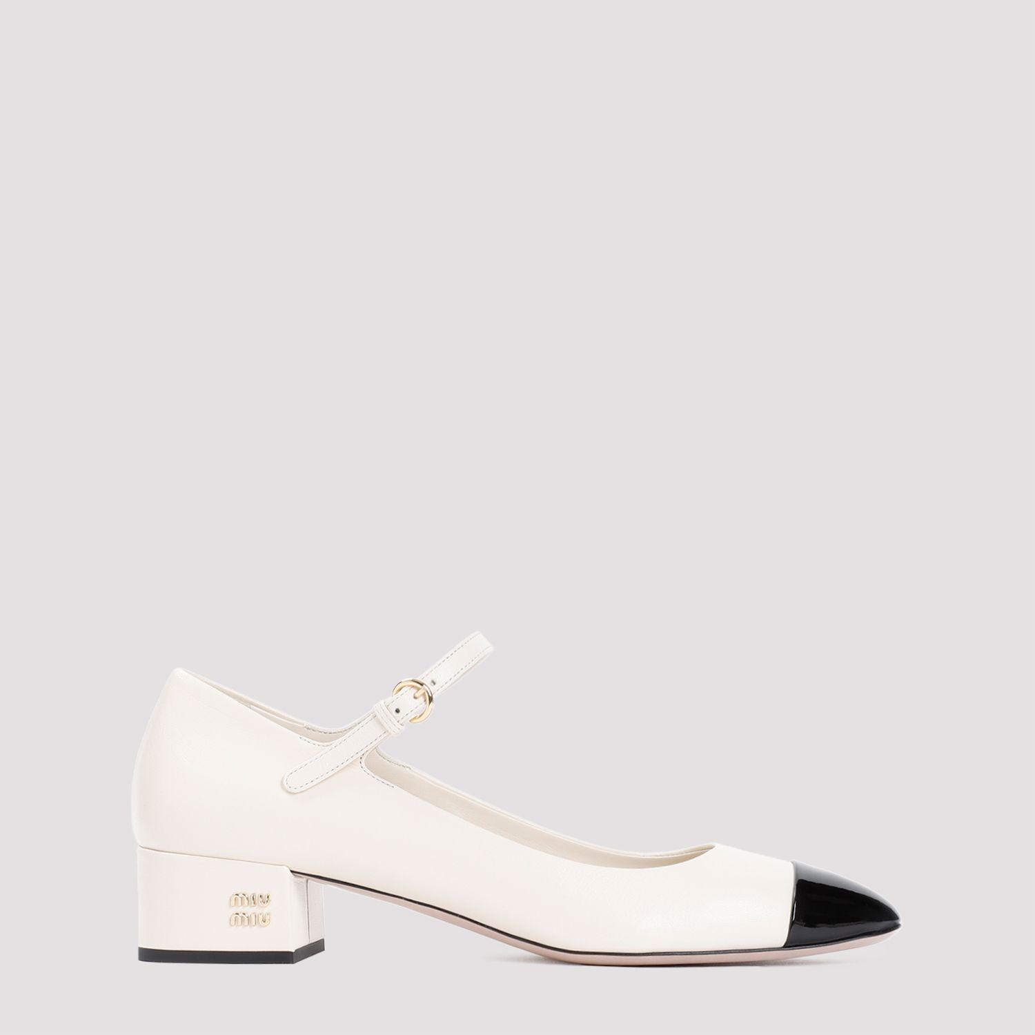 MIU MIU  Decollete in Pelle Color Nude MIU MIU con Tacco Logo Metallico Sconto