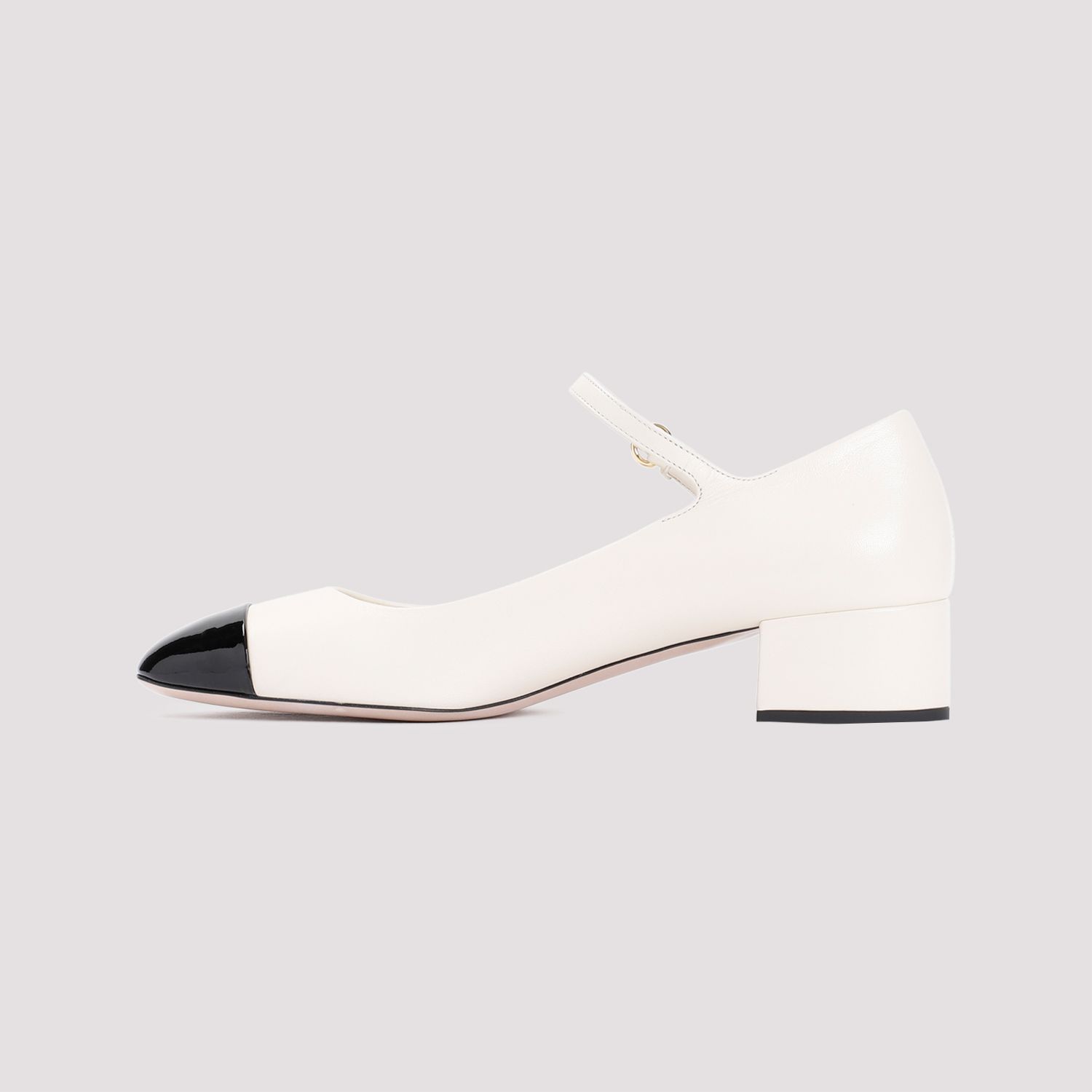 MIU MIU  Decollete in Pelle Color Nude MIU MIU con Tacco Logo Metallico Sconto