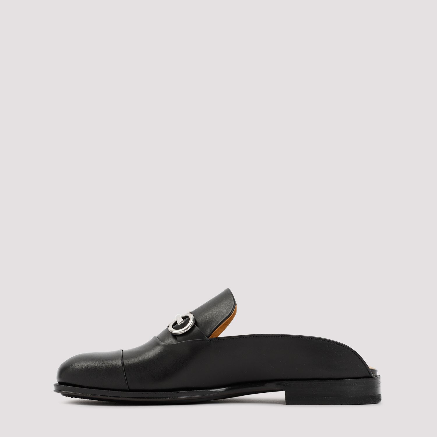 SALVATORE FERRAGAMO  Stivaletti Neri in Vitello Salvatore Ferragamo Uomo Novità