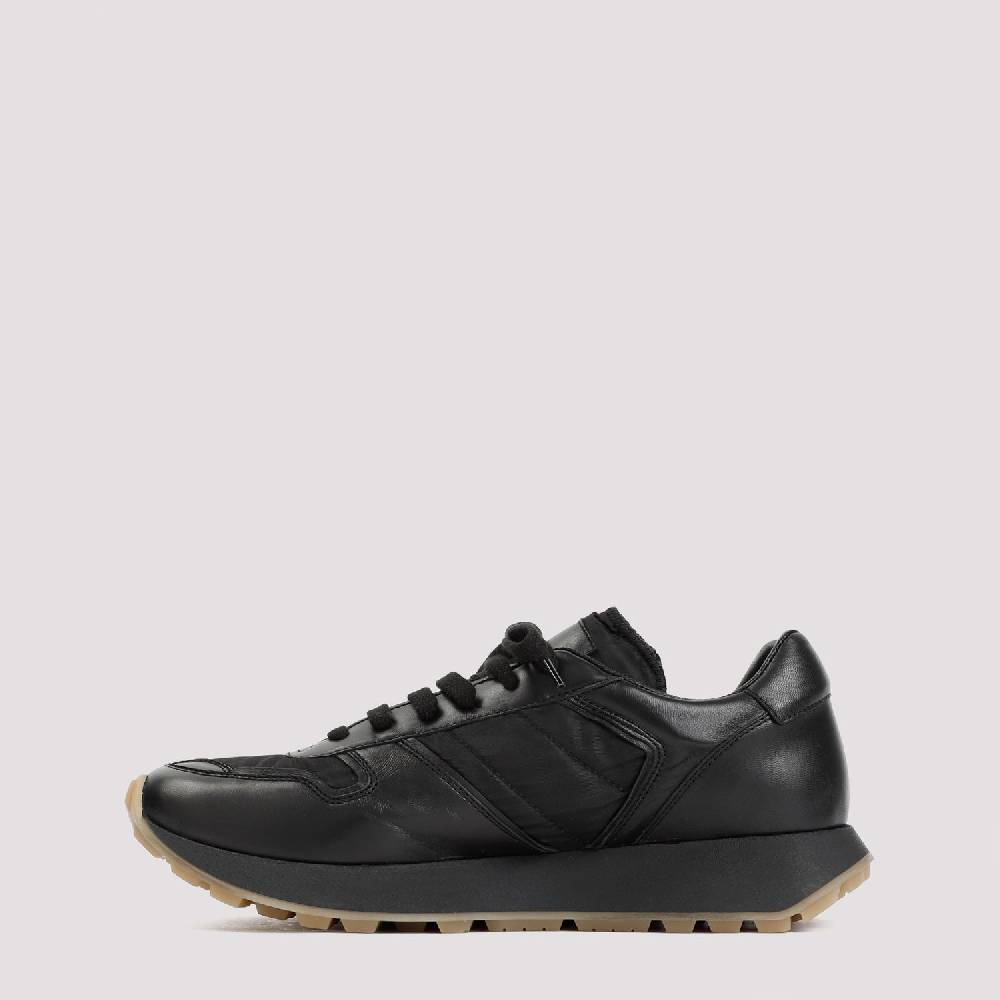 COMMON PROJECTS  Sneakers Uomo COMMON PROJECTS Pelle Nera Modello Track Outlet