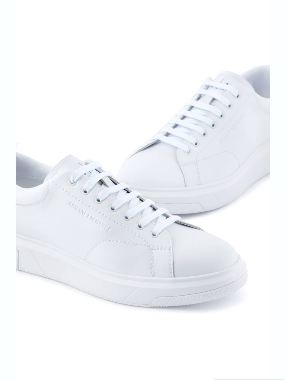 ARMANI EXCHANGE  Sneakers di Pelle Bianca Armani Exchange Uomo Convenienza
