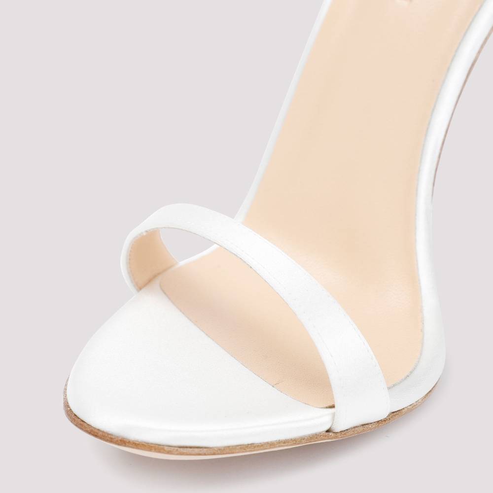 MAGDA BUTRYM  Décolleté Avorio Magda Butrym in Misto Seta con Tacco Stiletto Fino al 60% di sconto