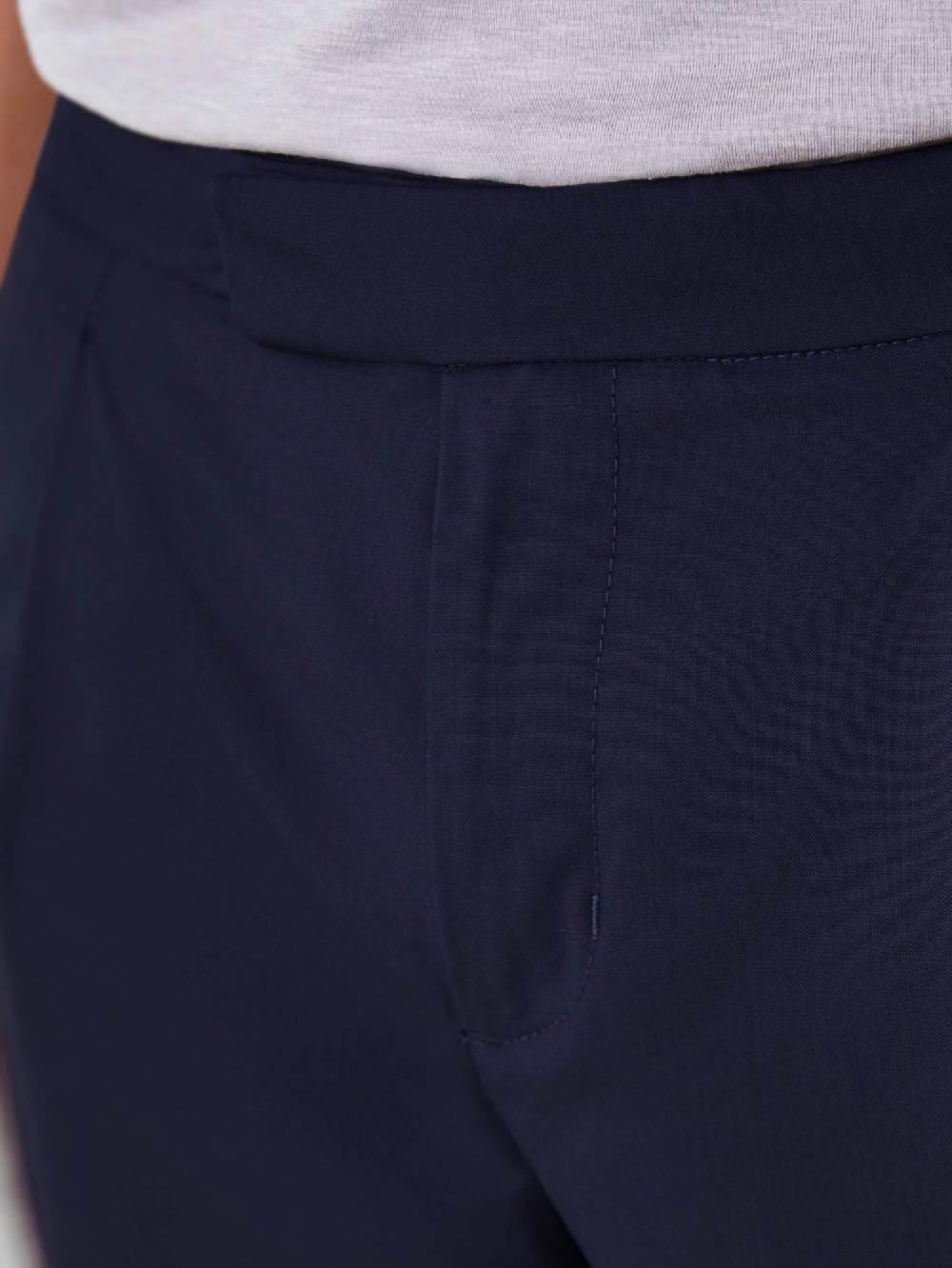 Luca Faloni Pantaloni leggeri a piegheLana Vergine Sconto
