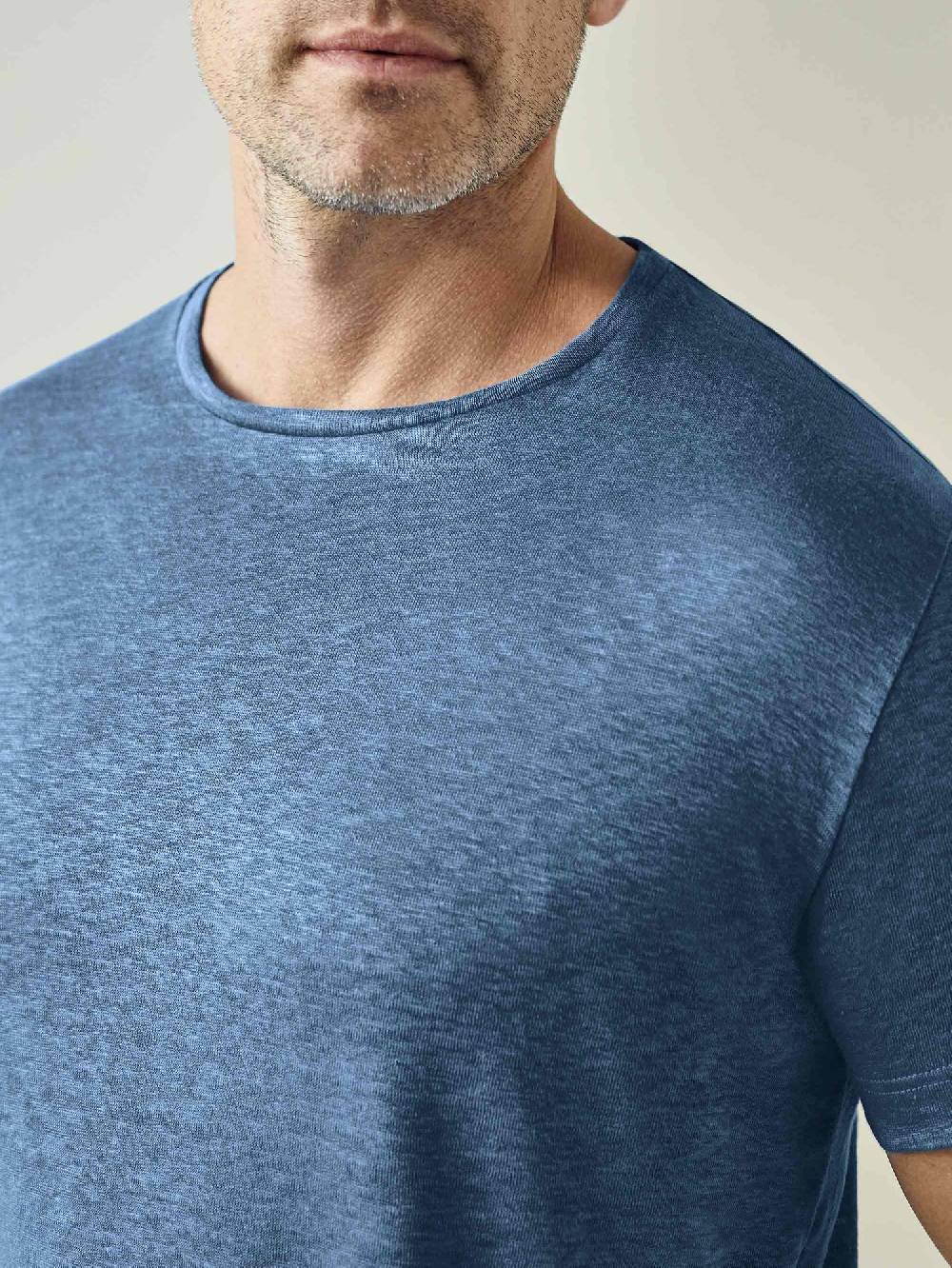 Luca Faloni T-ShirtJersey di Lino Fornitura limitata