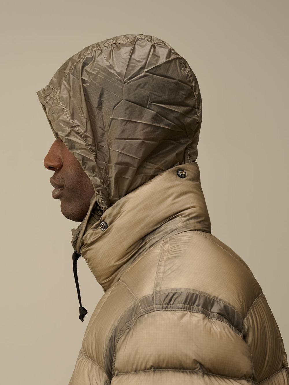 CP COMPANY D.d. shell hooded medium down jacket Offerte